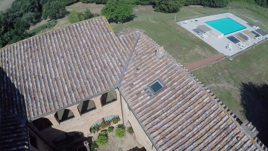 Antica Grancia Di Quercecchio Lägenhet Montalcino Exteriör bild